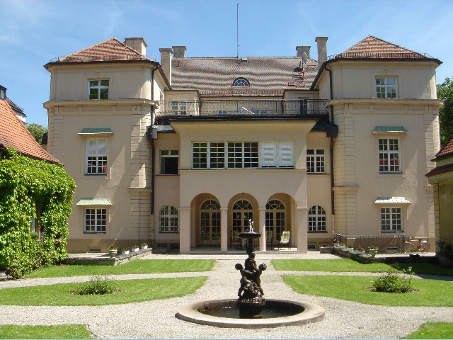 Institut Francais